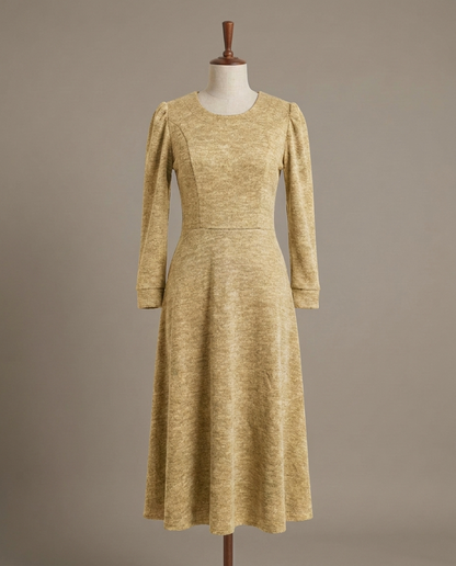 Vestido Angora Mostaza maniqui